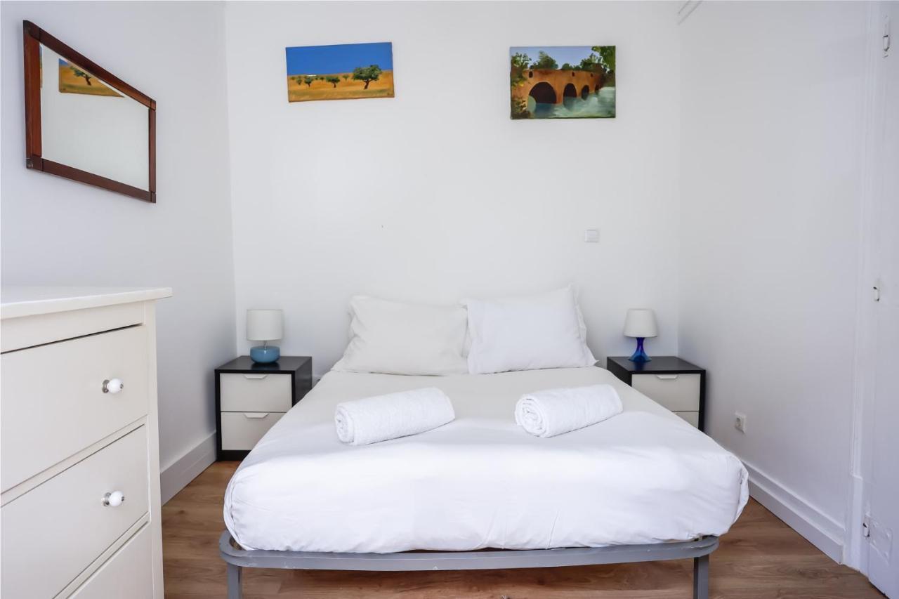 City Center Apt In Lively Bairro Alto! Lisboa Ngoại thất bức ảnh