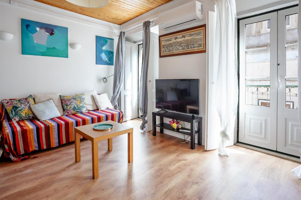 City Center Apt In Lively Bairro Alto! Lisboa Ngoại thất bức ảnh
