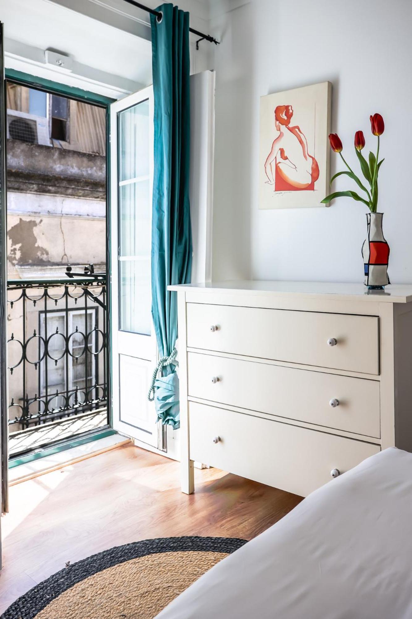 City Center Apt In Lively Bairro Alto! Lisboa Ngoại thất bức ảnh